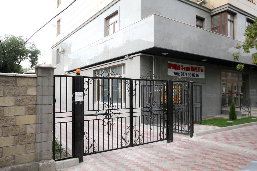 Oscar'S Apartments Бішкек Екстер'єр фото