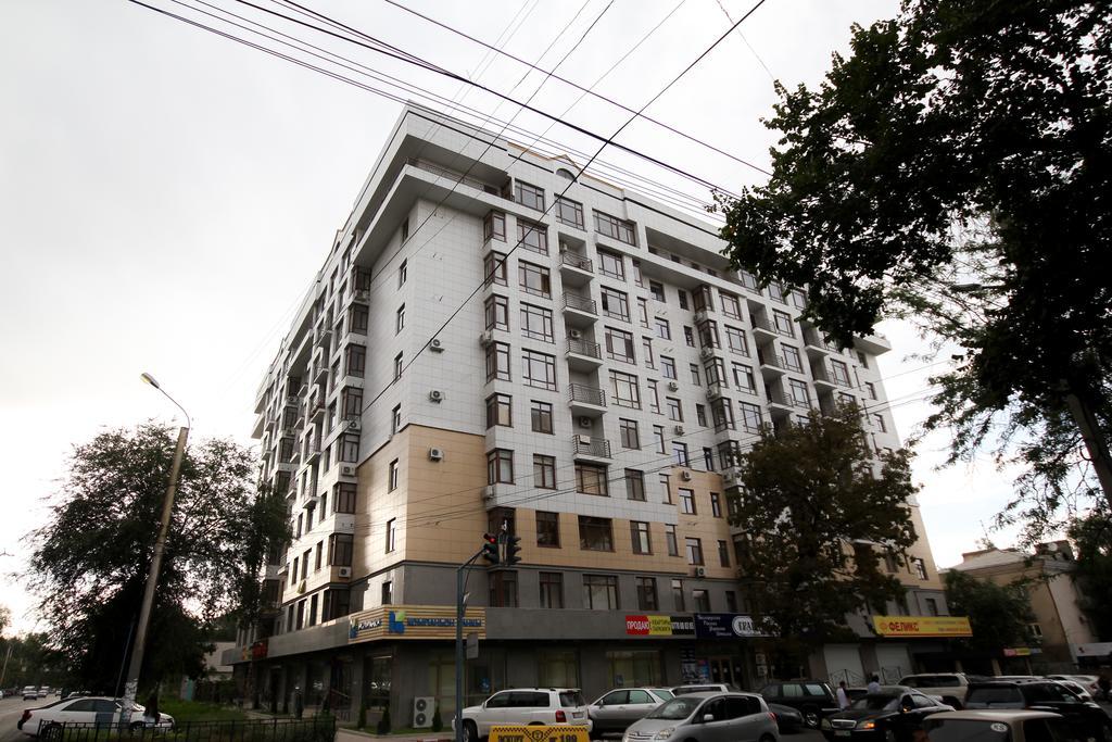 Oscar'S Apartments Бішкек Екстер'єр фото